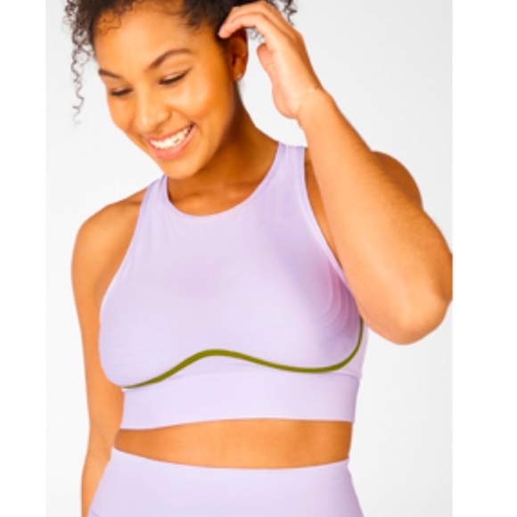 Fabletics workout set - Picture 2 of 2